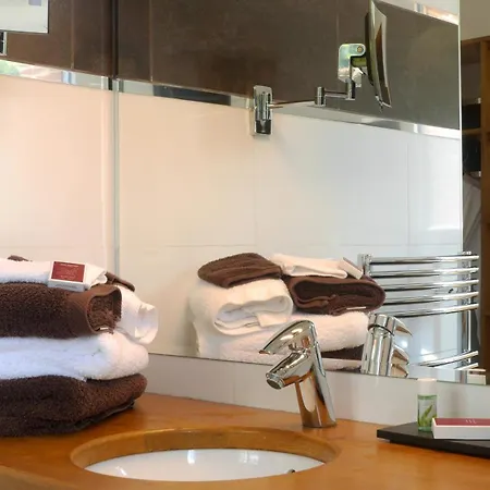 Domaine Du Clos Fleuri - Spa Guest house